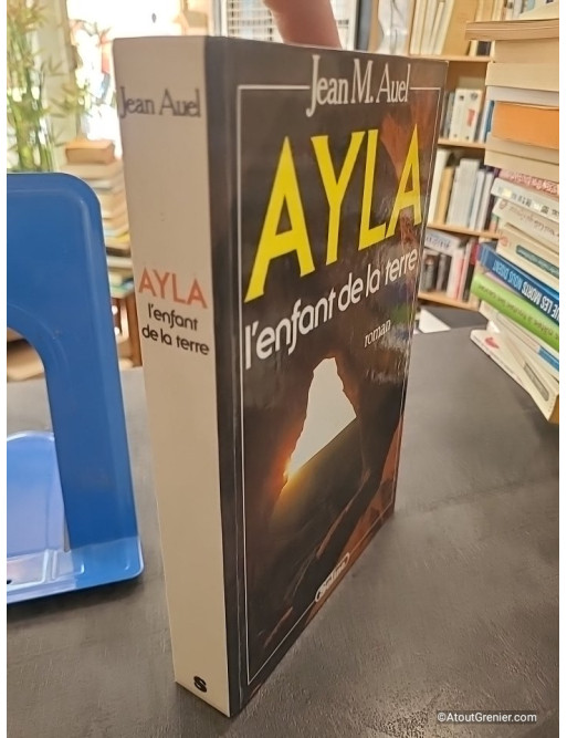 Ayla, l'enfant de la terre - Jean M. Auel