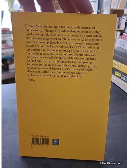 Le petit garçon sur la plage - Pierre Demarty