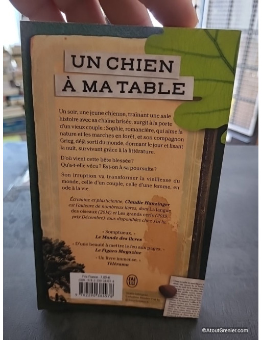 Un chien à ma table - Claudie Hunzinger