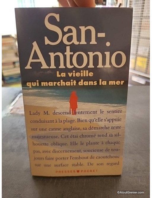 La Vieille qui marchait dans la mer - San-Antonio