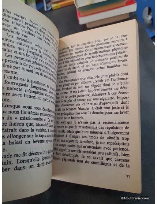 Autoportrait en érection - Guillaume Fabert