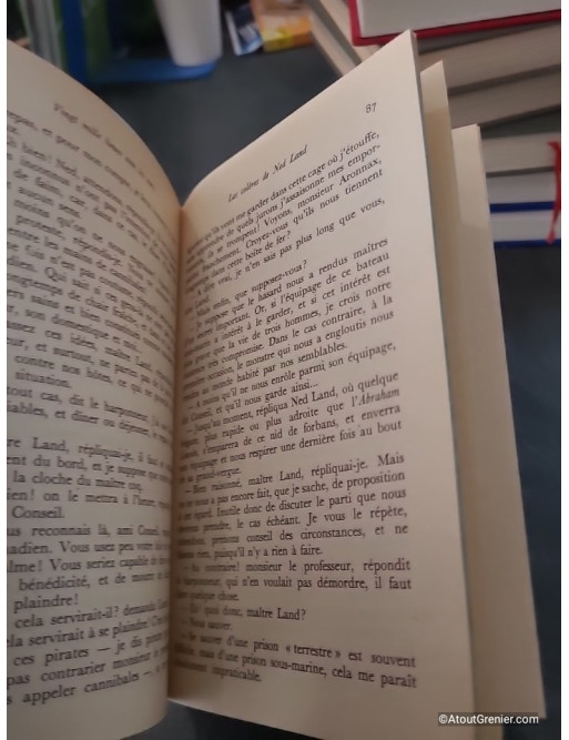 Vingt mille lieues sous les mers - Jules Verne