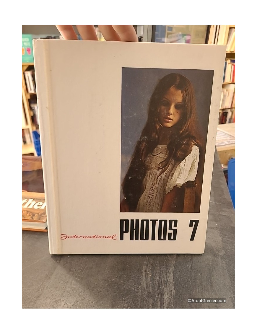 International Photos, 7