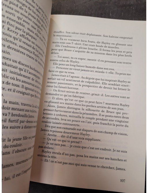 Cherub - Mission 8 Mad Dogs: Grand format Par Robert Muchamore