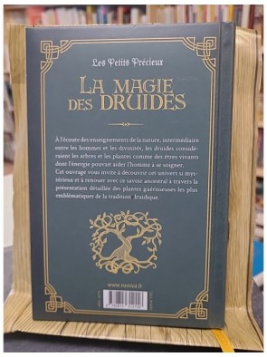 La magie des druides - Secrets et symbolique des plantes sacrées de Florence Laporte