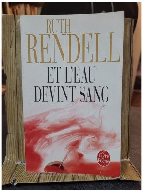 Et l'eau devint sang de Ruth Rendell