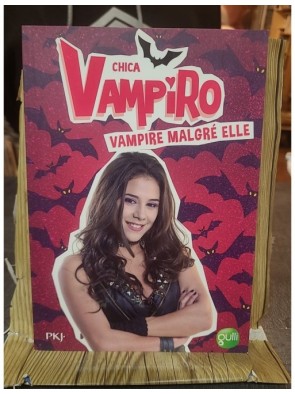 1. Chica Vampiro - Vampire...
