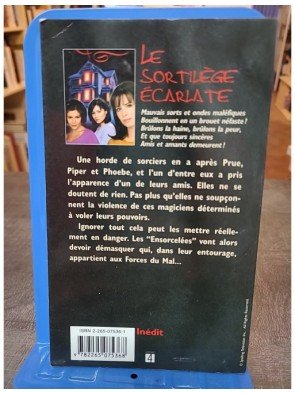 Charmed, tome 3 - Le Sortilège écarlate de F. Goldsborough