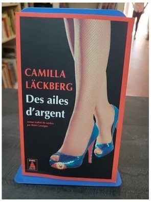 Des ailes d'argent - La vengeance d'une femme est douce et impitoyable de Camilla Läckberg