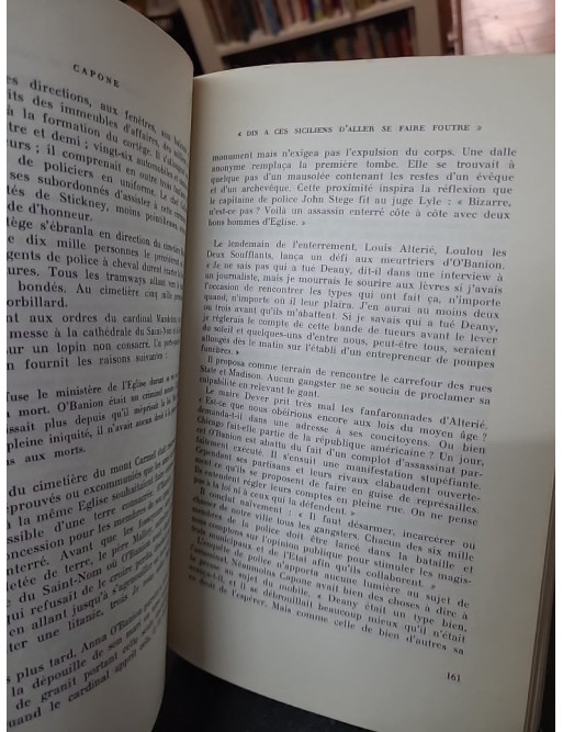 Al Capone Et La Guerre Des Gangs À Chicago de John KOBLER