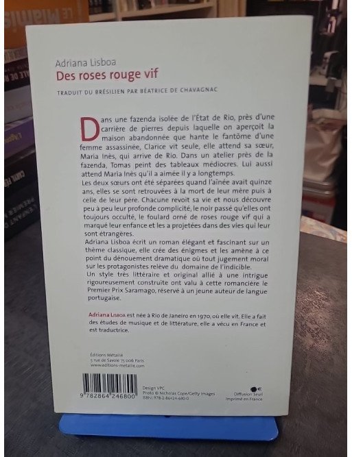 Des roses rouge vif d'Adriana Lisboa