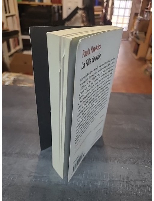 La Fille du train - Modèle aléatoire de Paula Hawkins