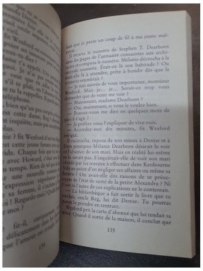 Une fille dans un caveau Par Ruth Rendell