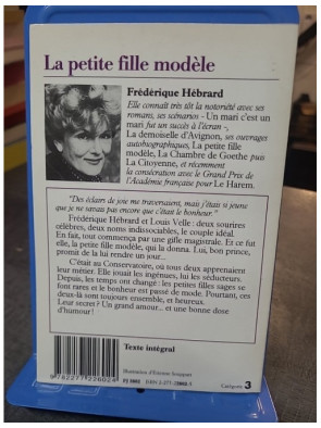La Petite fille modèle par Frédérique Hébrard