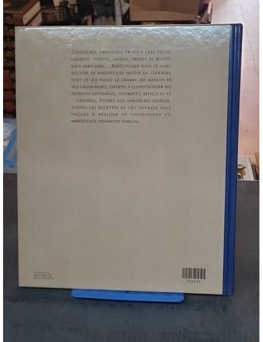 Secrets de famille - Le savoir-faire retrouvé de nos grand-mères par Agnès Rambaud, Frédérique Crestin-Billet