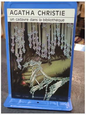 Un cadavre dans la...