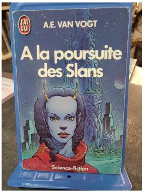 A la poursuite des slans,...