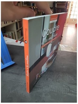 Coudre à la machine : Un livre pratique pour débuter la couture par Virginie JOSSOMME