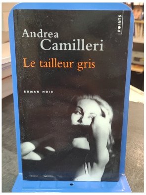 Le tailleur gris par Andrea Camilleri - Roman noir captivant
