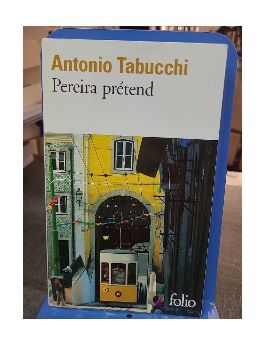 Pereira prétend par Antonio Tabucchi - Le roman de la résistance au totalitarisme et à la censure