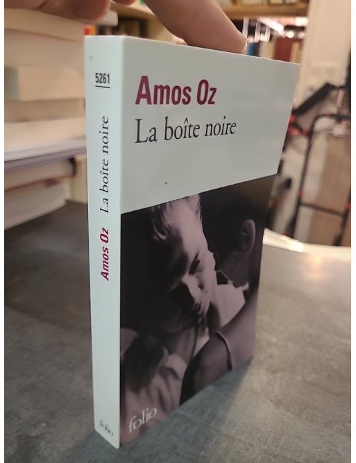 La boîte noire par Amos Oz - Roman épistolaire sur les secrets de famille et Israël