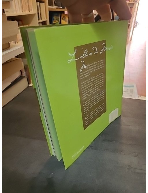 Le Louvre - L'album du Musée : Guide illustré des chefs-d'œuvre du Louvre - Rakotovao et al.