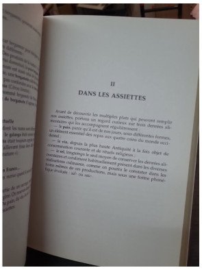 Les petits plats dans les grands par Henriette Walter - Histoire savoureuse des mots de la cuisine et de la table