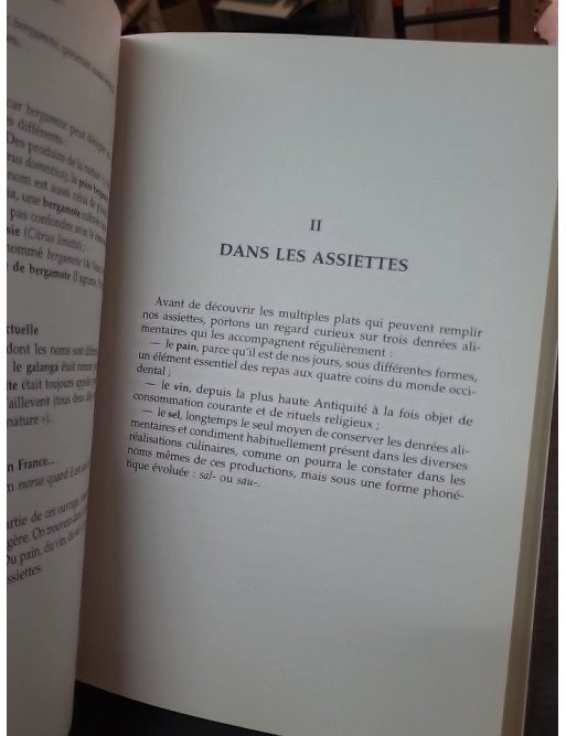 Les petits plats dans les grands par Henriette Walter - Histoire savoureuse des mots de la cuisine et de la table