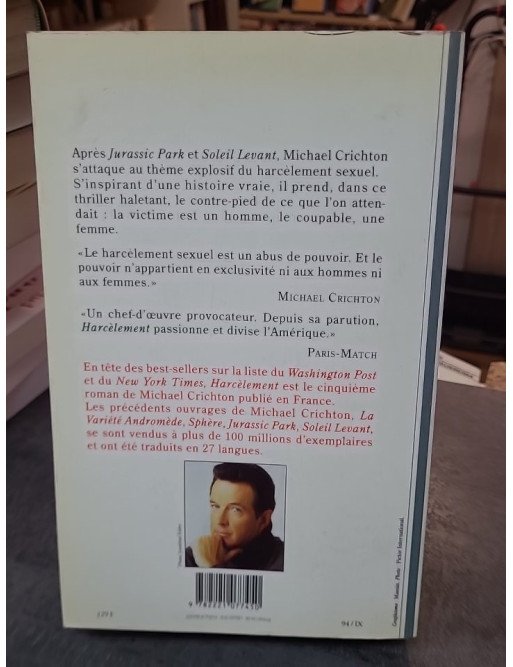 Harcèlement par Michael Crichton - Un thriller sur le harcèlement sexuel