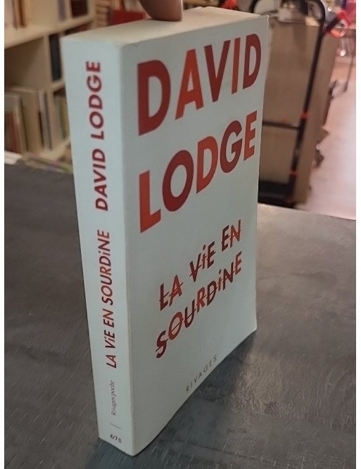 La vie en sourdine par David Lodge : Une tragi-comédie autobiographique sur la vieillesse et la surdité