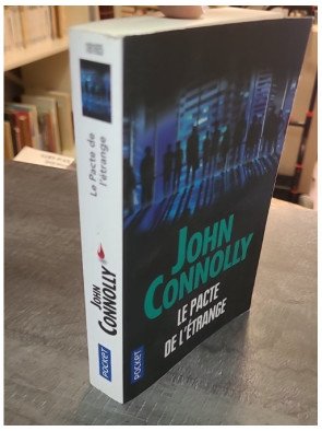 Le Pacte de l'étrange par John Connolly : un thriller haletant avec le détective Charlie Parker