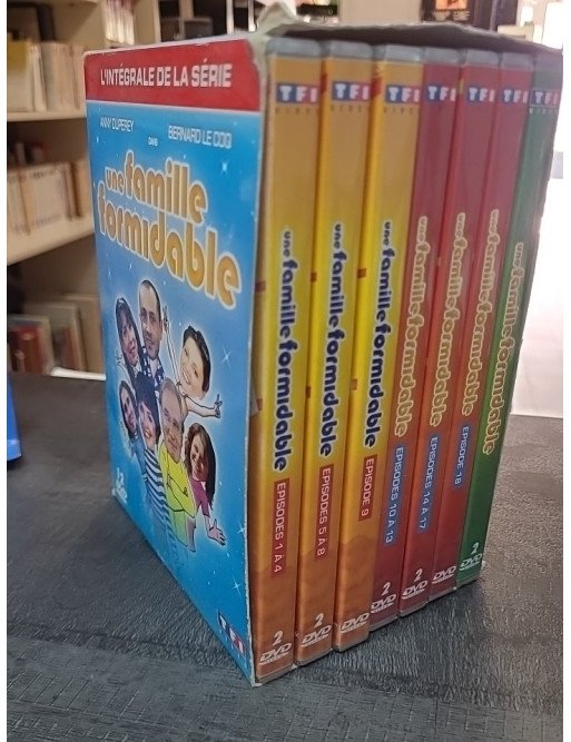 Une famille formidable - L'intégrale (DVD)