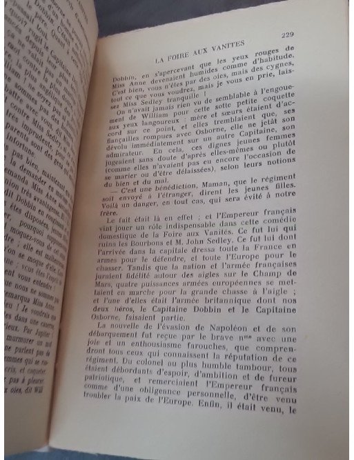La Foire aux vanités par William Thackeray : Un classique de la satire sociale
