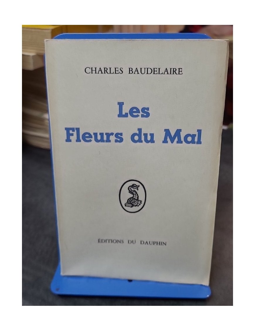 Les Fleurs du Mal par Charles Baudelaire : un recueil de poésie classique et moderne