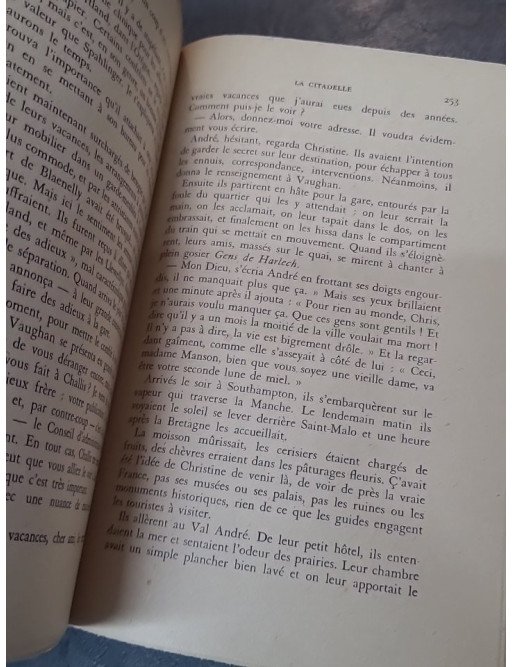 La Citadelle par A. J. Cronin : Un chef-d'œuvre de la littérature médicale