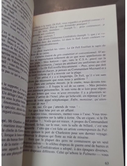 Lune sombre par John Dickson Carr : Un classique du roman policier à énigme
