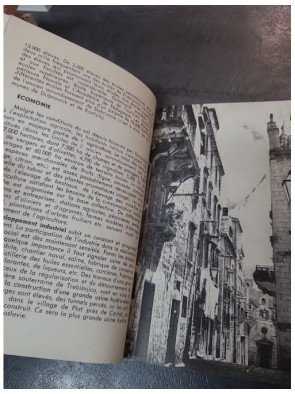 Dubrovnik Guide Atlas par Dmitar Culic : Explorez l'histoire et la beauté de Dubrovnik