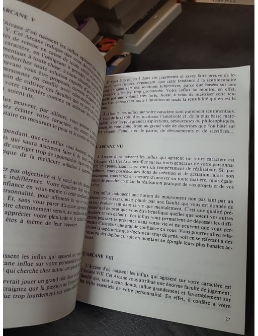 Vous Et La Numerologie par Brigitte Mesnard : Connaître Son Caractère, Ses Défauts, Ses Points Forts