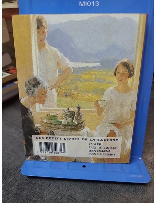 Petit Traité du Thé par Gilles Brochard : Voyage aromatique et cours de sagesse