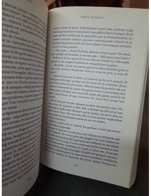 Signe suspect par Patricia Cornwell : Une Enquête du Dr Kay Scarpetta