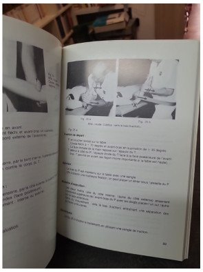 Thérapie manuelle pour les articulations des membres : guide pratique par E.L. Twomey et J.R. Taylor
