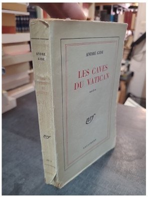 Les caves du Vatican Sotie par André Gide : roman classique et critique sociale