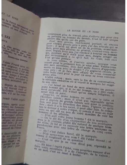 Le Rouge et le Noir par Stendhal : Chronique du XIXe siècle