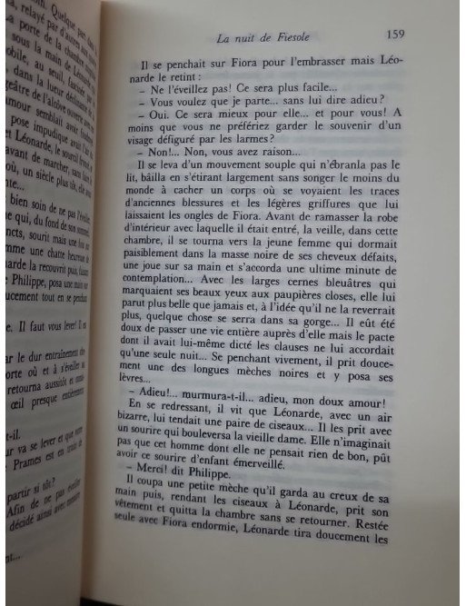 Fiora Et Le Magnifique de Juliette Benzoni