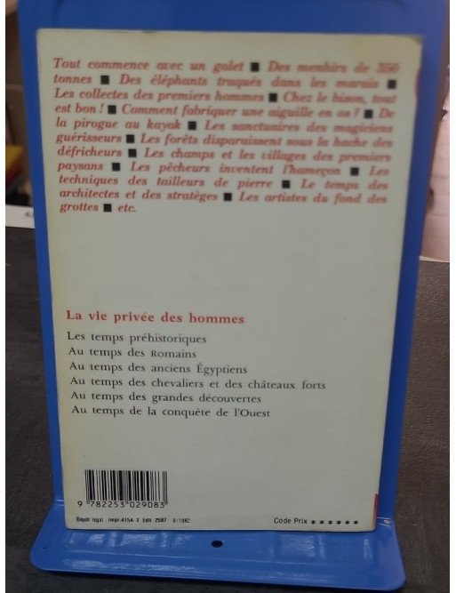 Les temps préhistoriques par Louis-René Nougier et Pierre Joubert