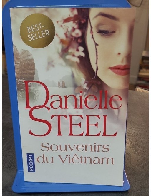 Souvenirs du Vietnam par Danielle Steel - Un roman captivant sur la guerre et le journalisme