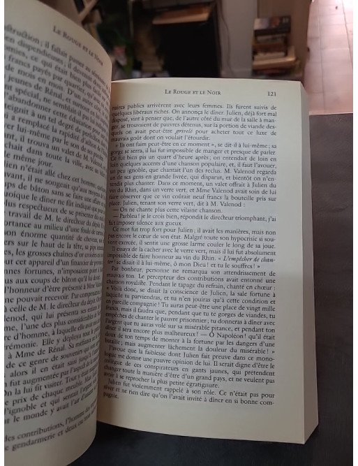 Le Rouge et le Noir par Stendhal - Un classique de la littérature française