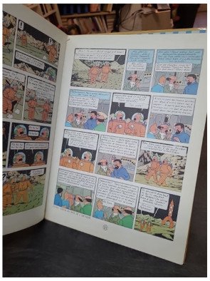 On a marché sur la lune - Bande dessinée de Hergé - Les aventures de Tintin
