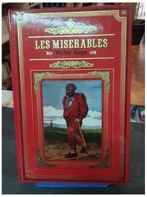 Les Misérables, tome 2 par Victor Hugo - Œuvre emblématique de la littérature française