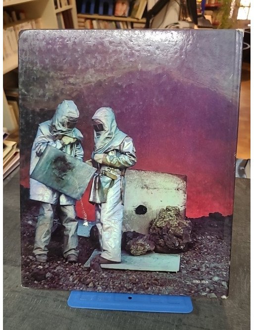 Vingt-cinq ans sur les volcans du globe - Tome 2 : Volcanologues au travail par Haroun Tazieff